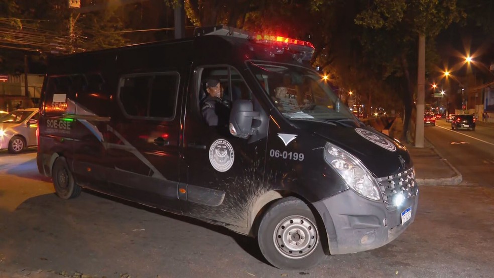 Ex-governador do RJ, Sérgio Cabral é transferido para presídio de segurança máxima 