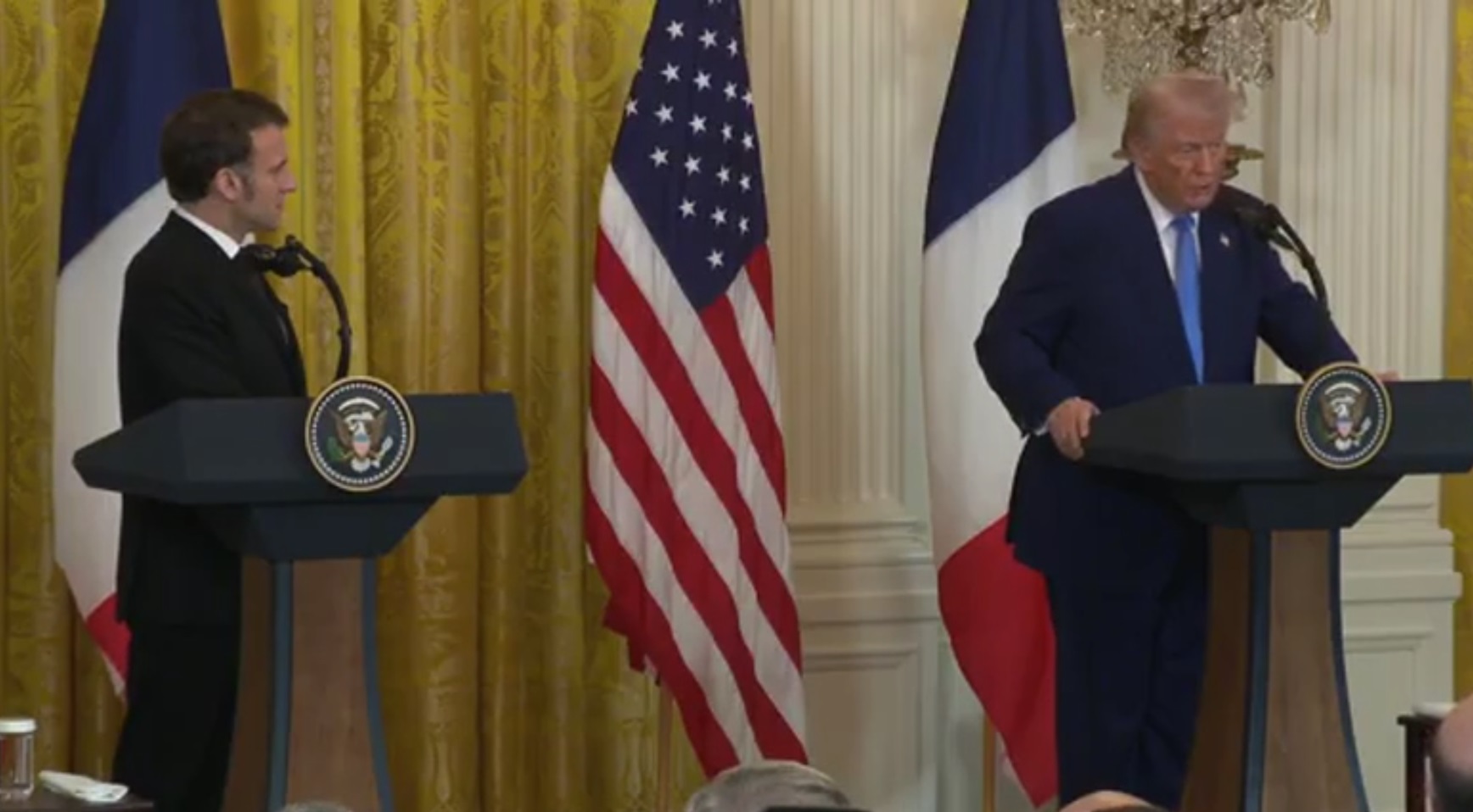 Guerra na Ucrânia: Macron fala em trégua, e Trump sugere reaproximação com Putin