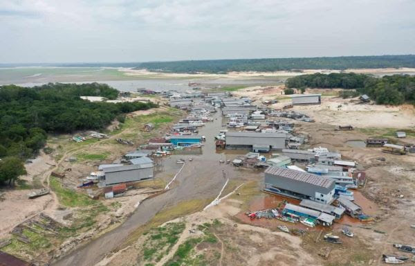 Rios da Bacia do Amazonas estão estáveis mas com níveis ainda baixos para o período