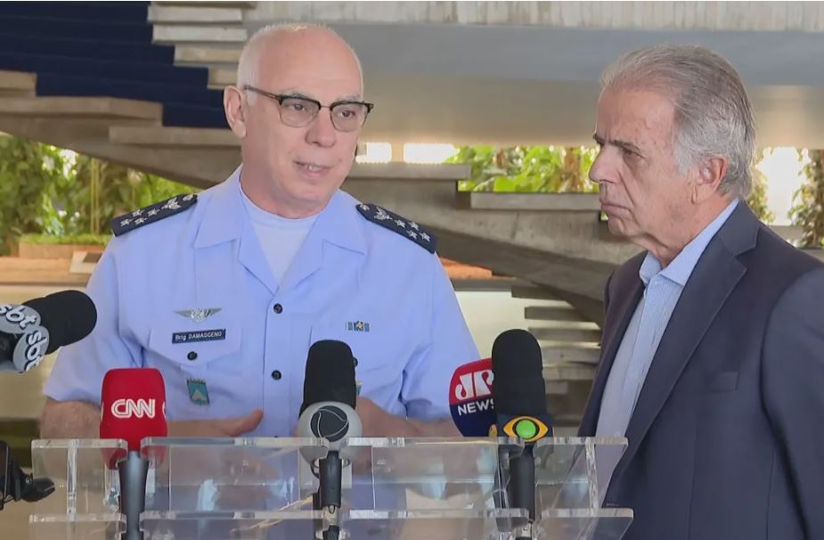 Governo vai enviar 6 aviões a Israel para resgatar brasileiros na zona de guerra