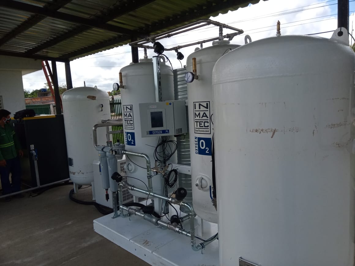 Amazonas tem 30 usinas de oxigênio instaladas após colapso na saúde