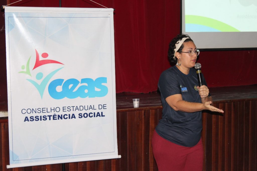 Usuários dos Centros de Convivência são orientados sobre controle social do Suas