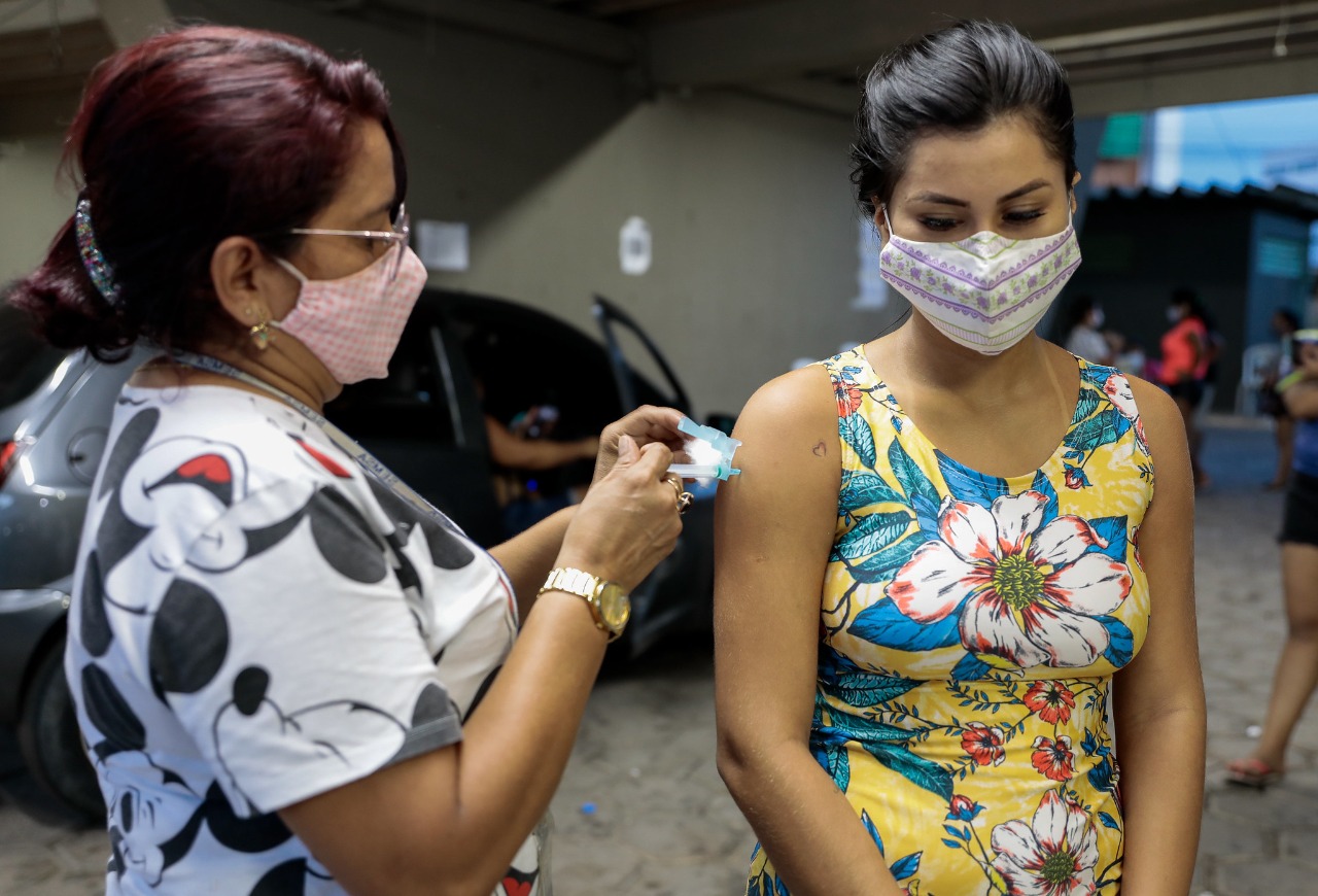 Amazonas aplicou 5, 2 milhões de doses da vacina contra Covid até este domingo