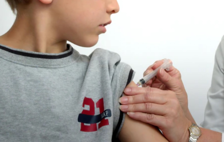 Covid: Pfizer vai entrar com pedido da vacina para crianças 5 a 11 anos