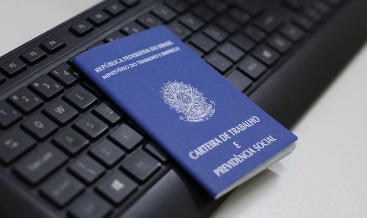 Mais de 300 vagas de emprego estão disponíveis no Sine Manaus