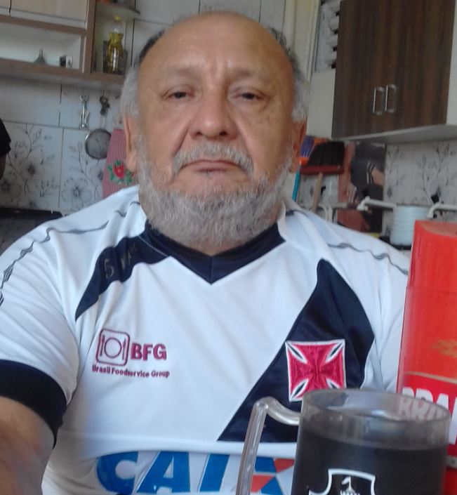 Idoso baleado na frente da neta durante tentativa de assalto morre em hospital de Manaus