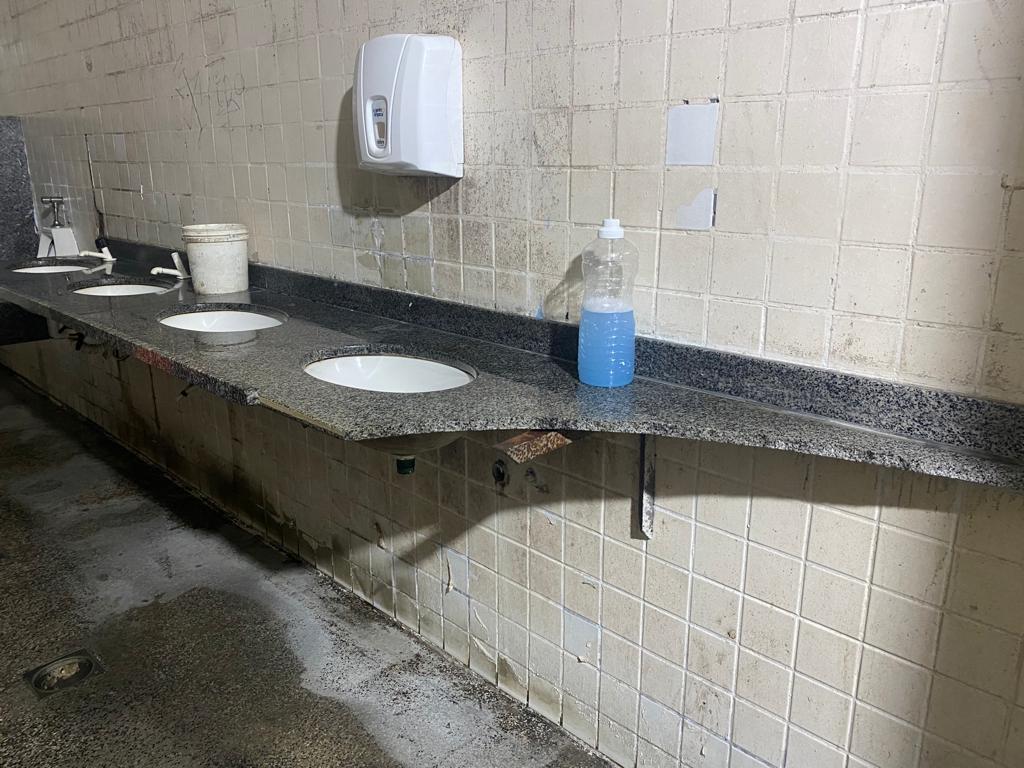 Vandalismo em terminais de Manaus gera prejuízo de R$ 15 mil aos cofres públicos