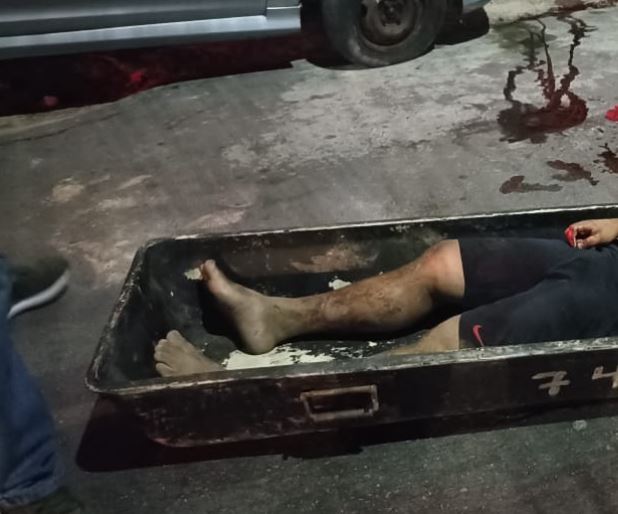 CV executa jovem a tiros em Manaus e gruda bilhete ao lado do corpo 