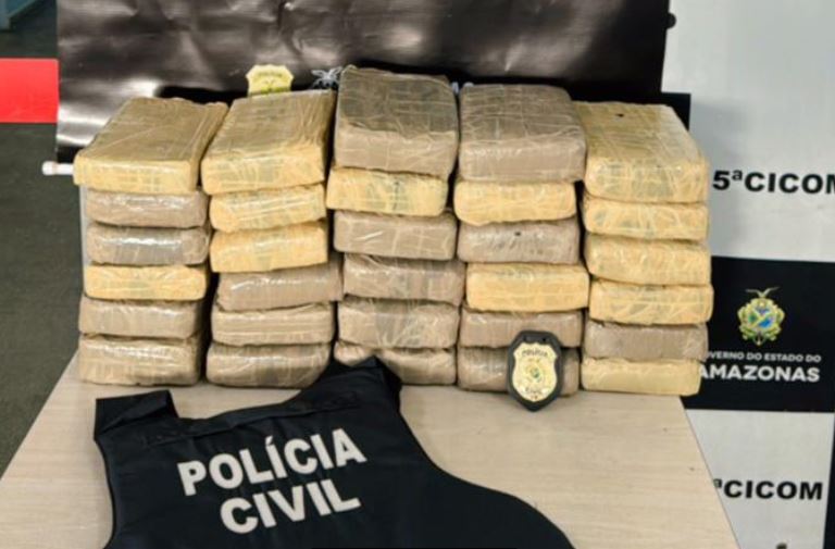 Polícia apreende drogas avaliadas em R$ 240 mil em Manaus