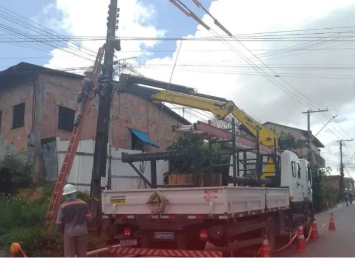 Manutenção programada deixa 5 bairros sem energia nesta terça-feira em Manaus