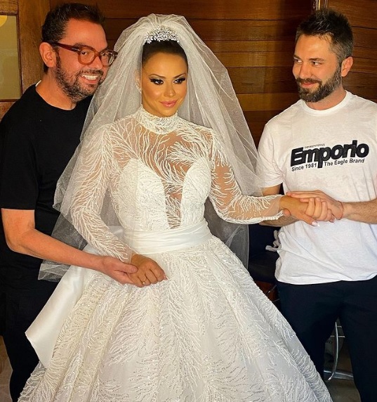 Viviane Araújo se casa em cerimônia luxuosa com Guilherme Militão; vídeo