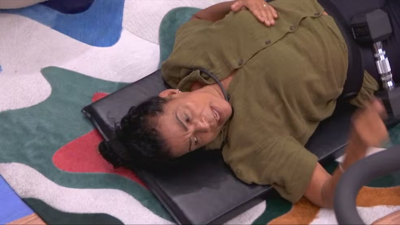 Vilma diz que Aline 'se agarrou' com Diogo para 'aparecer e voltar do paredão'