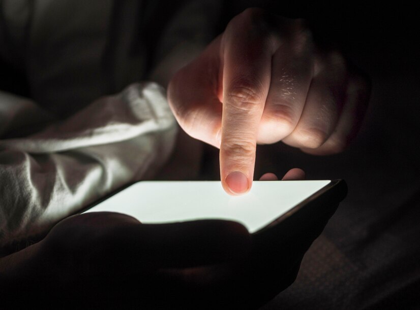 Dupla é presa em Manaus suspeita de extorquir e divulgar fotos íntimas de mulheres 