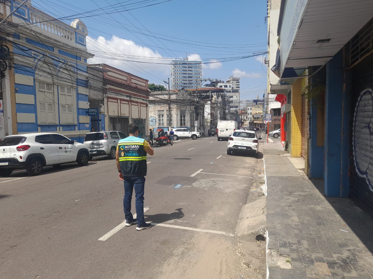 Zona Azul é notificada por não corrigir irregularidades em ruas de Manaus