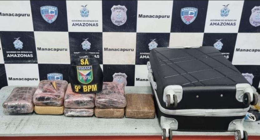 Passageiro é preso com 8 kg de drogas ao desembarcar de lancha em Manacapuru