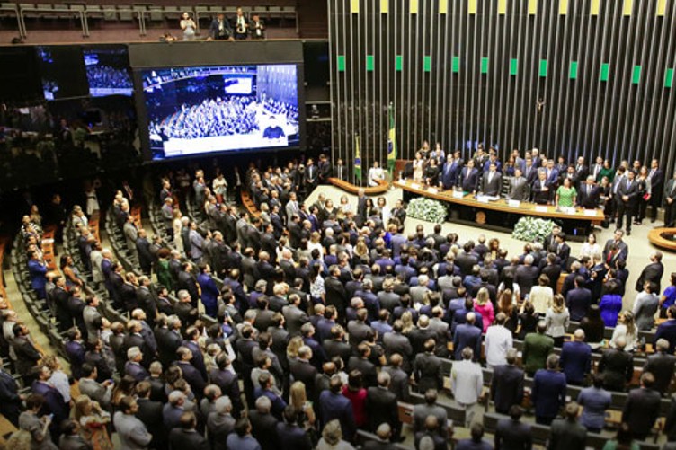 PF deflagra operação contra hackers que atacaram deputados a favor do PL Antiaborto