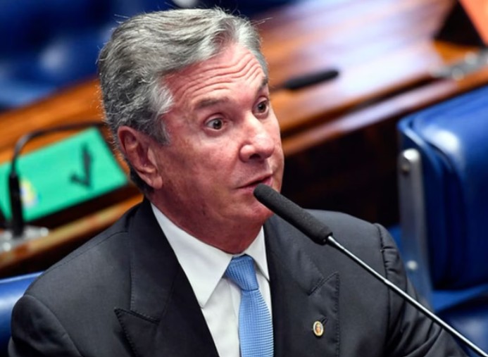 Ex-presidente Fernando Collor é preso em Maceió