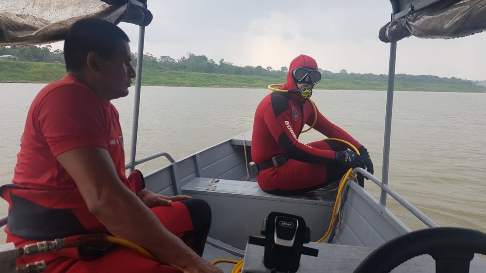 Jovem desaparece após lancha naufragar em rio no Amazonas