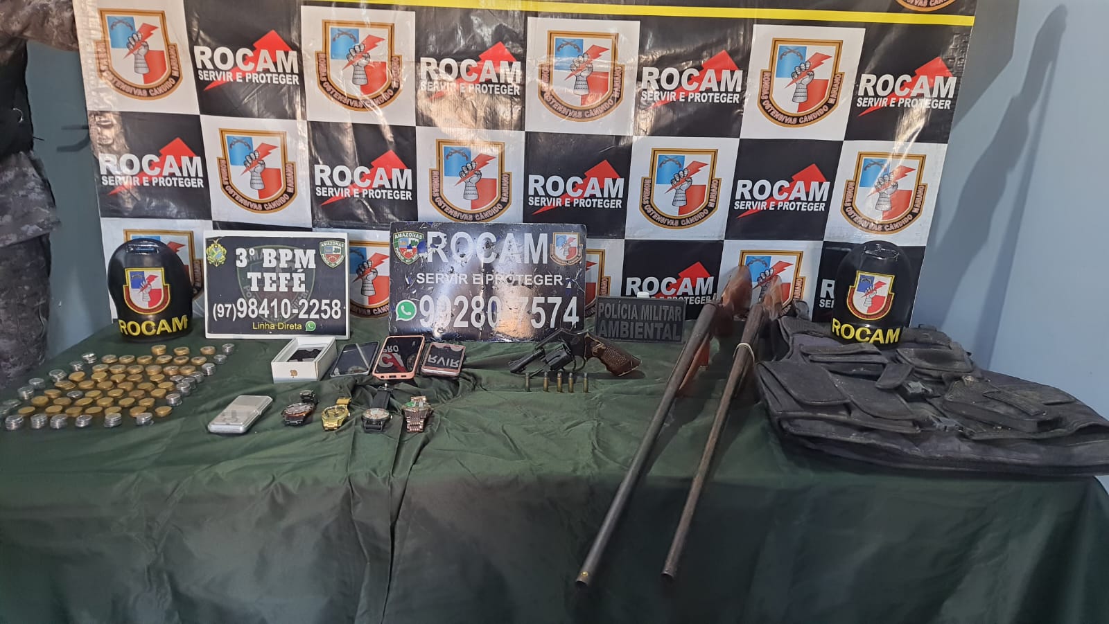 Piratas são presos com armas e coletes balísticos no Amazonas