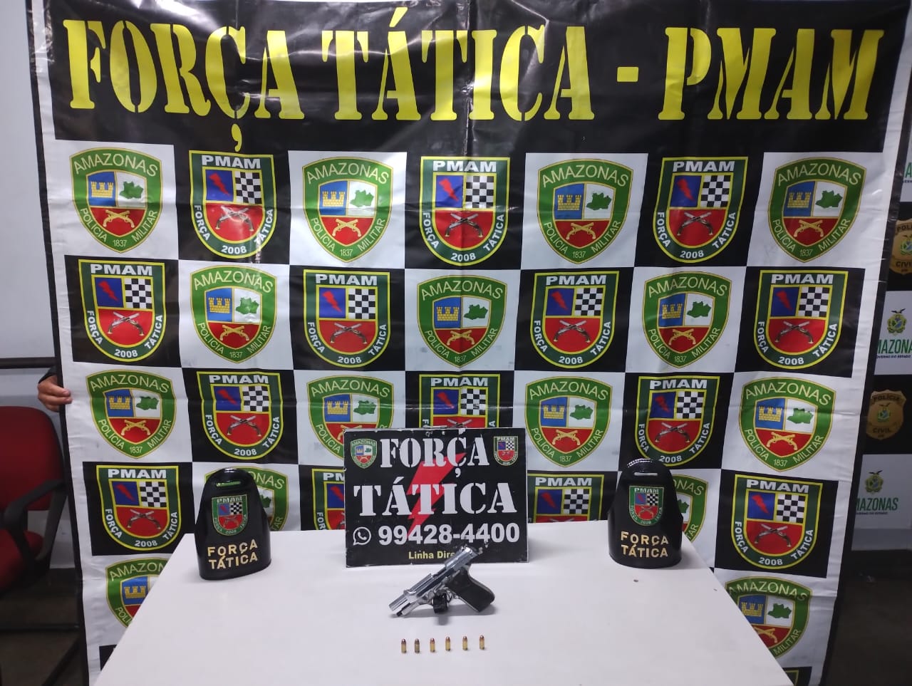 Homem é preso ao fazer delivery de arma em Manaus