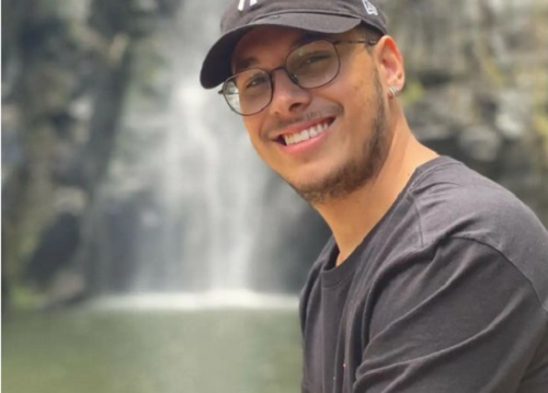 Irmão de Marília Mendonça anuncia fim da carreira