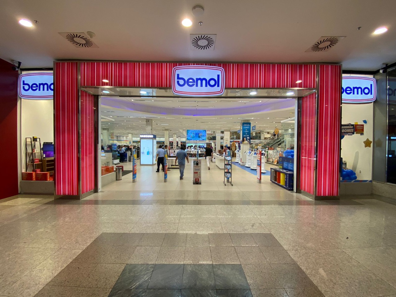 Bemol é condenada a indenizar cliente por não comprovar origem de dívida levada ao Serasa