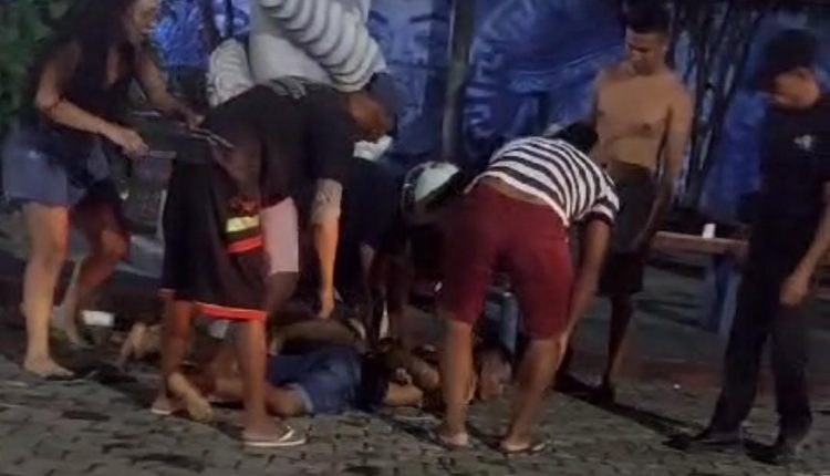 Homem ataca e tenta estrangular criança de 2 anos no porto de Parintins