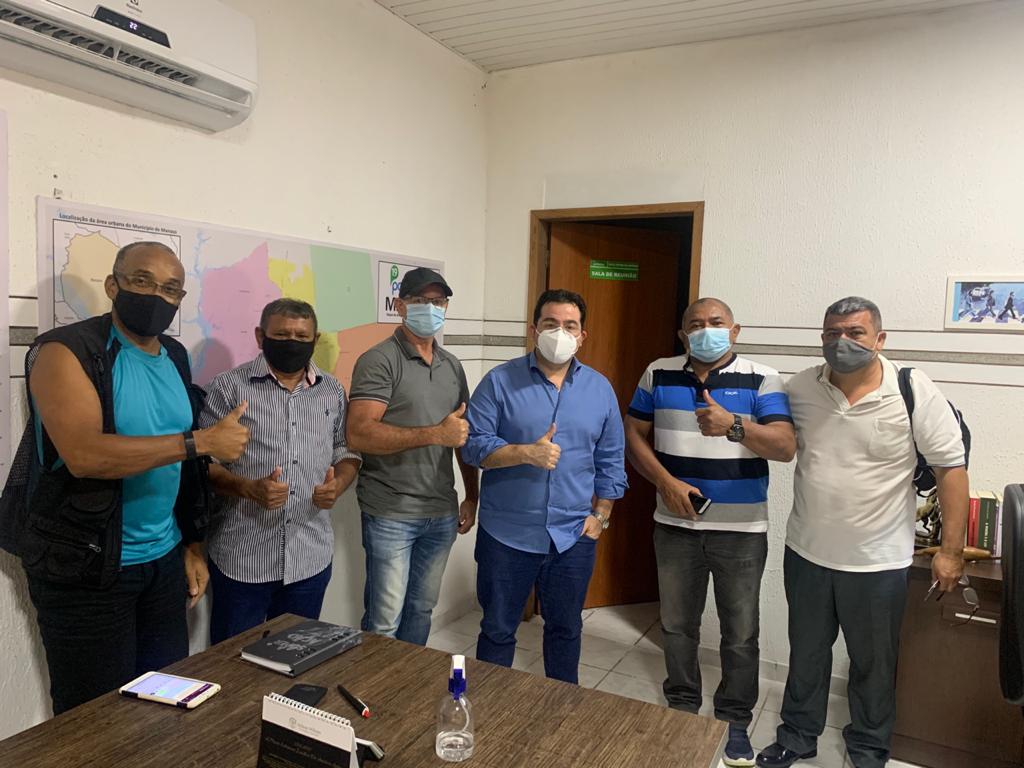 Wilson promove pms, mas não cumpre obrigação de reajustar salários