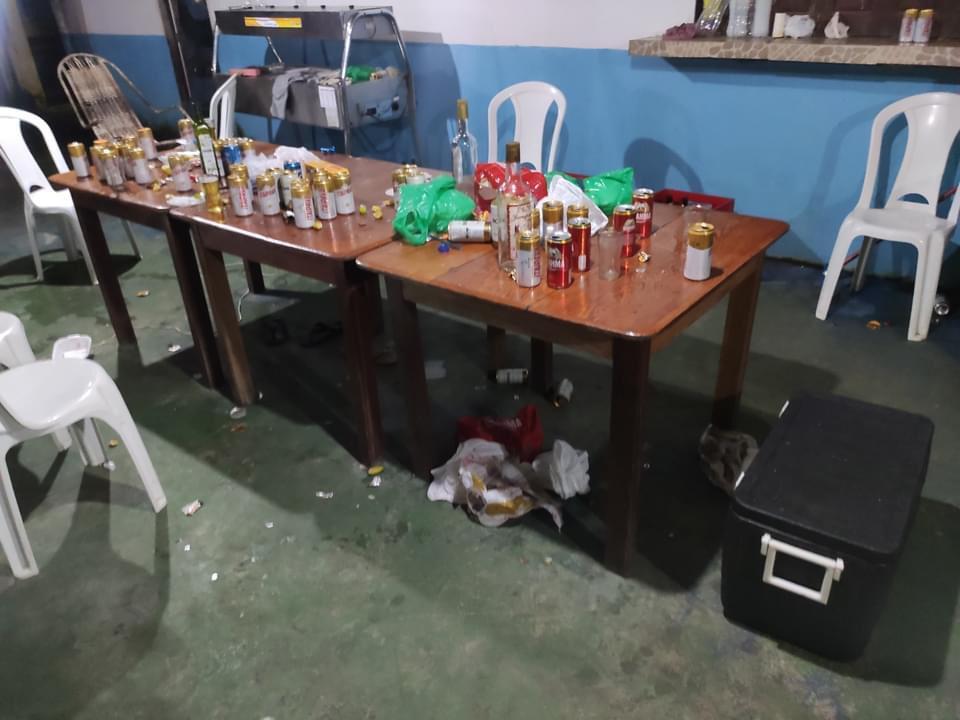 Festa clandestina regada a bebidas é encerrada pela polícia no Amazonas