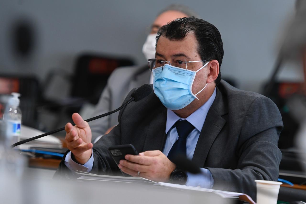 Braga assegura voto em projeto que fixa piso salarial para enfermeiros