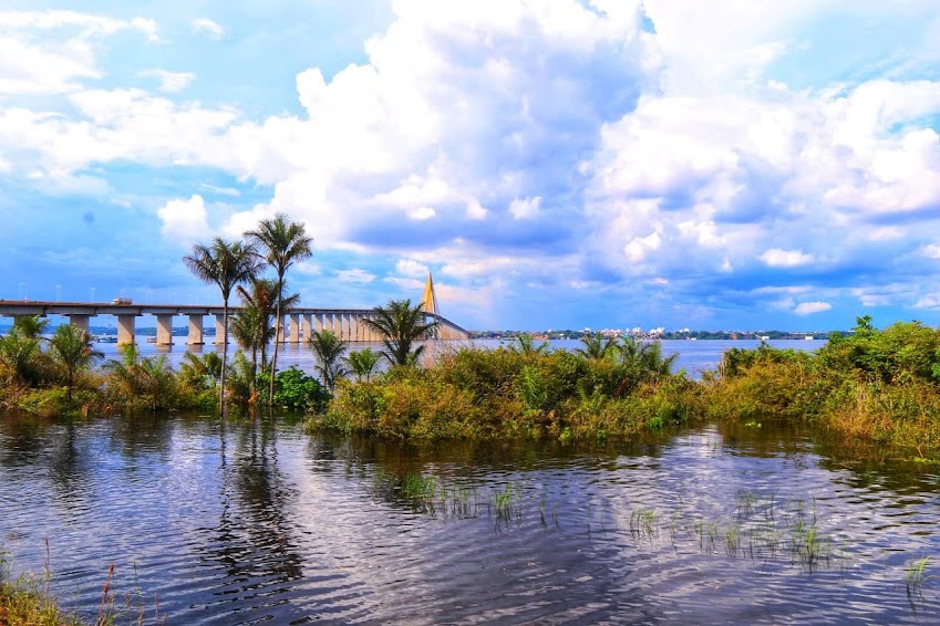 Cadáver é encontrado no Rio Negro no distrito de Cacau Pirêra