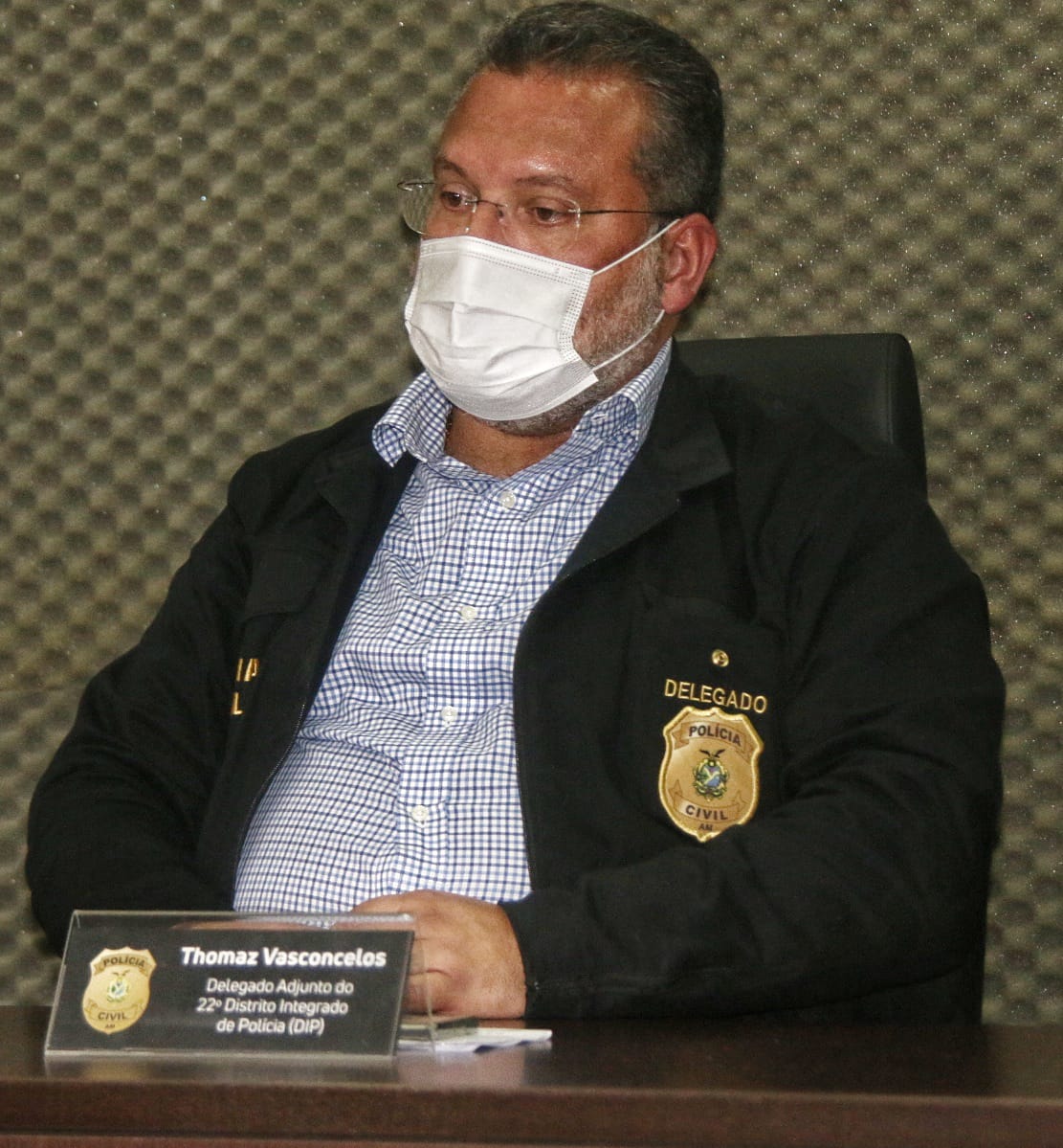 Dupla é presa por aplicar golpes da falsa carta de crédito em Manaus