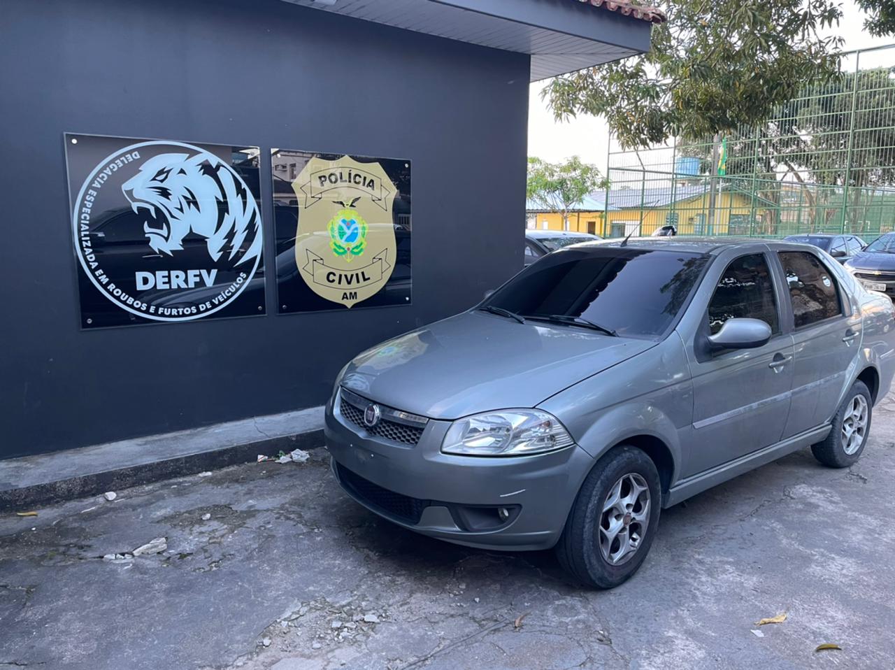 Grupo que roubava carros para serem usados em crimes é preso em Manaus