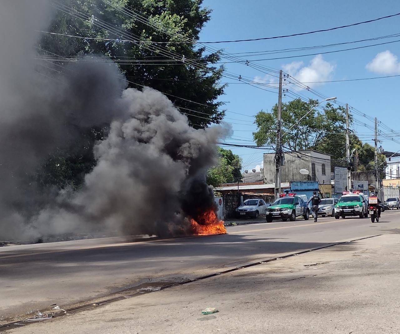 Arthur Neto pede Força Nacional e diz que vandalismo ocorreu por falta de governo