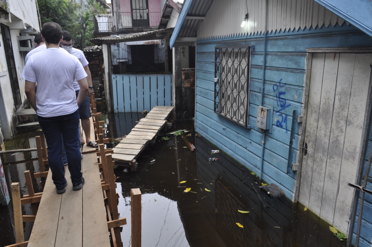 Projeto arrecada doações para famílias de Manaus atingidas pela cheia