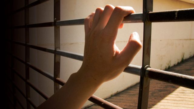 Detentos aproveitam madrugada e fazem fuga em massa no Amazonas