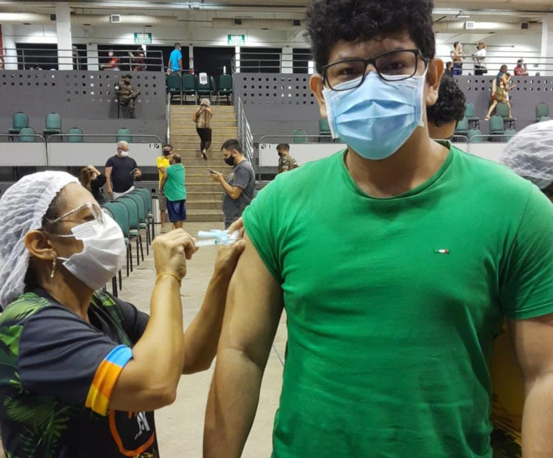 Amazonas recebe 115.770 doses de vacinas dos tipos AstraZeneca, Pfizer e Janssen