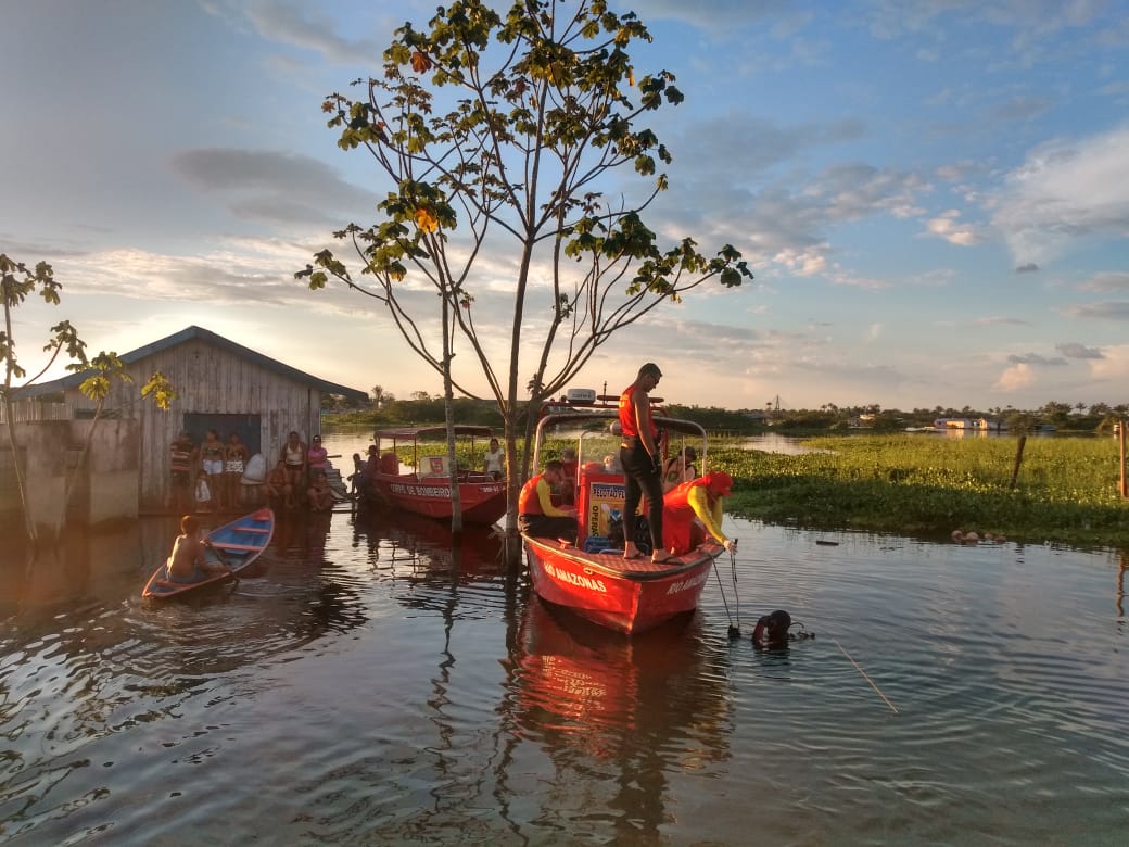 Corpo de adolescente que desapareceu em rio no Amazonas é encontrado 