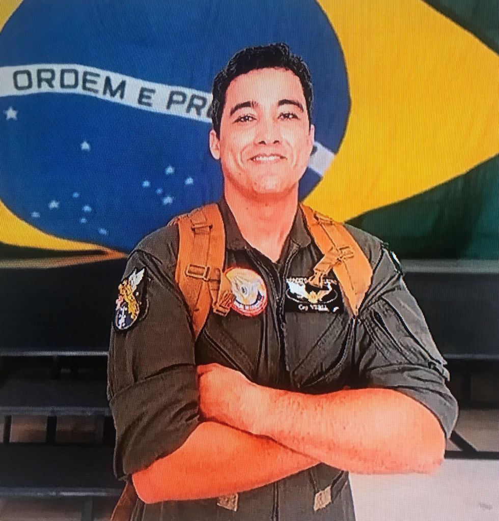 Piloto morto em queda de helicóptero do Exército estava em Manaus há um ano
