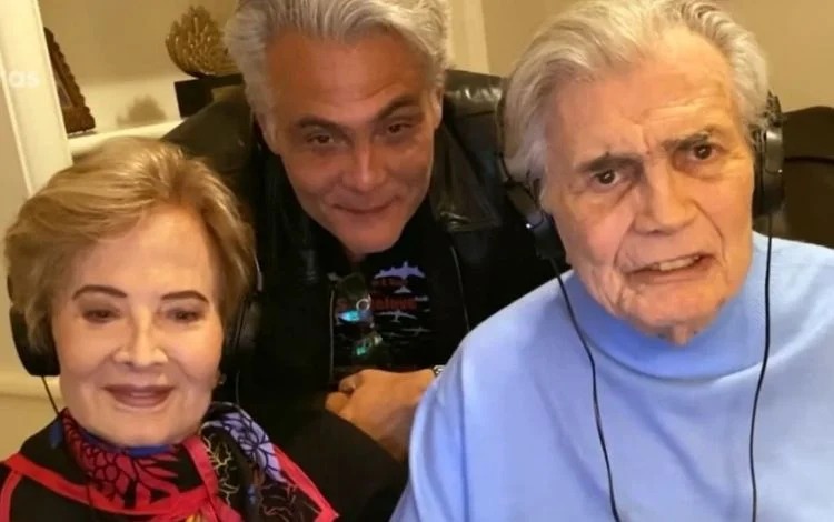 Tarcísio Filho contou sobre morte do pai à mãe, Glória Menezes; atriz terá alta amanhã 