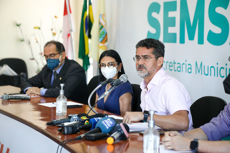 Semsa confirma aplicação da 3ª dose da vacina contra a covid em Manaus