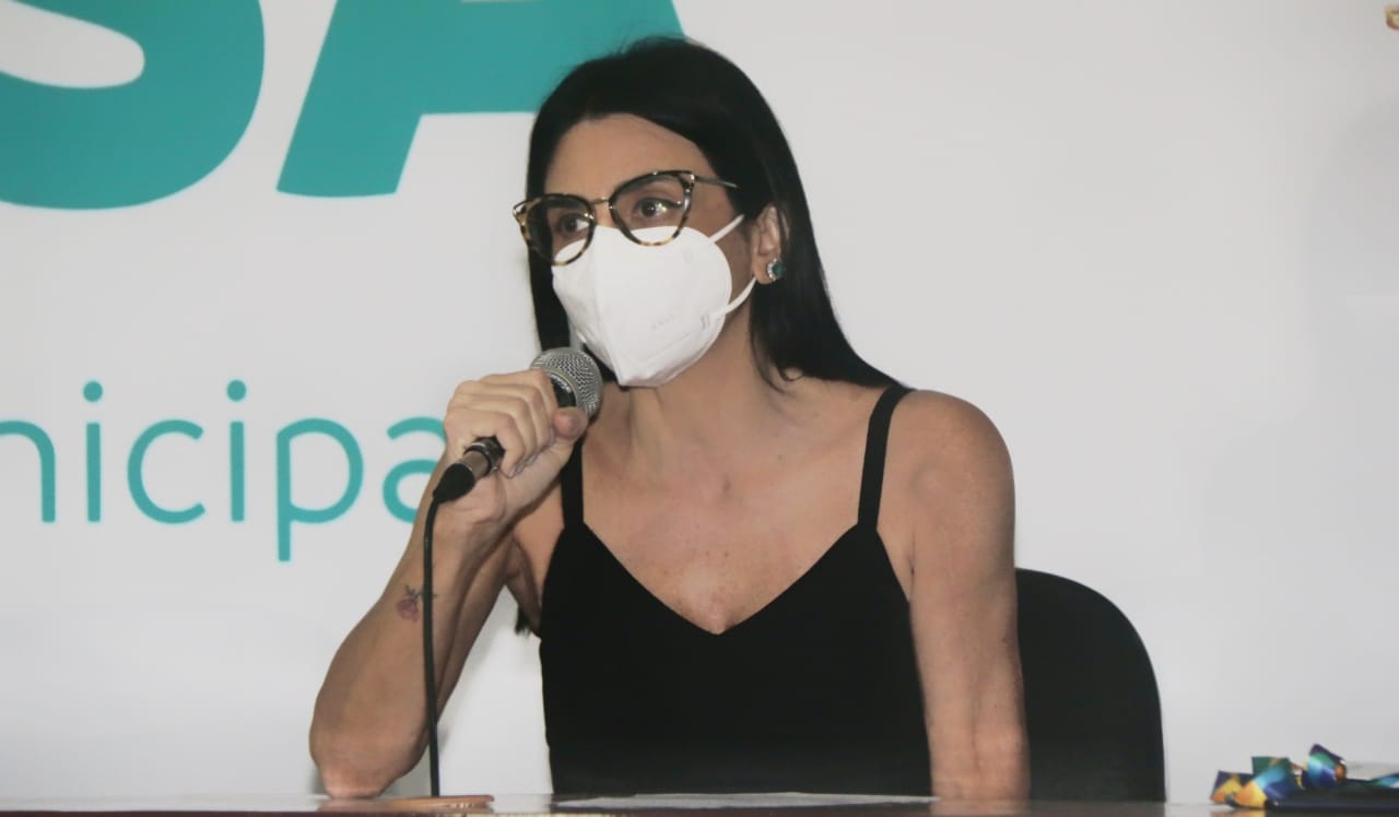 Manaus começa amanhã a vacinação da 3ª dose contra covid em idosos acima de 70 anos