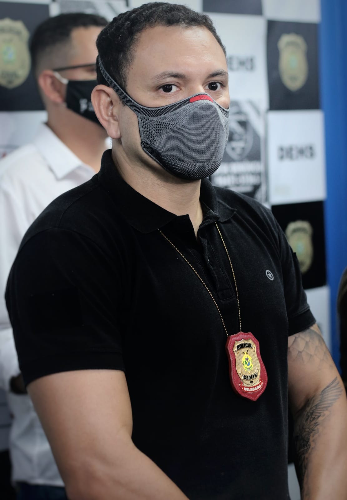 Mulher atraiu motorista de app para a morte em Manaus, diz delegado 