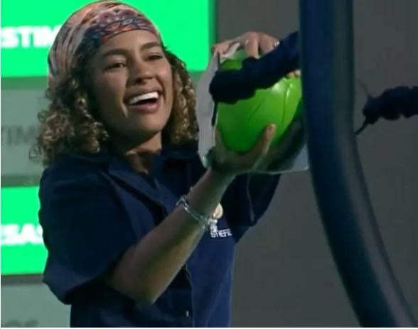 A Fazenda: Sthe Matos vence prova e é a nova fazendeira 