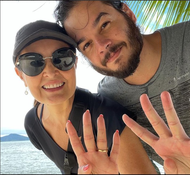 Fátima Bernardes ganha declaração de Túlio Gadêlha em aniversário de 4 anos de namoro 