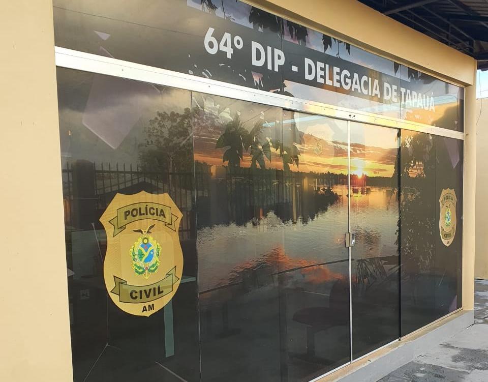 Após briga por ciúmes, dupla é presa por matar homem a facadas no Amazonas 