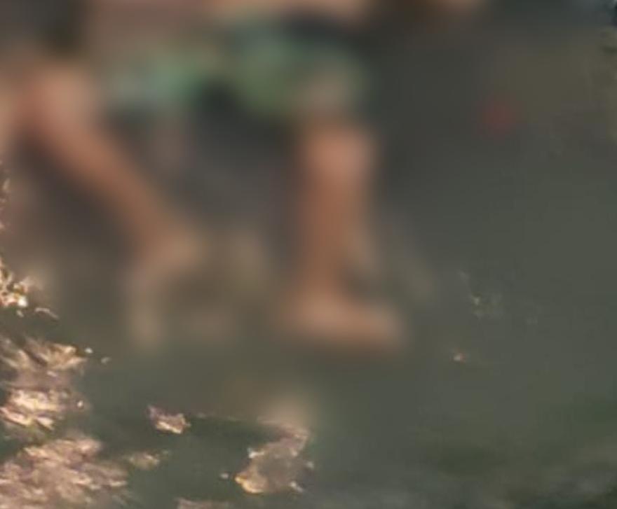 Fugindo de assassinos, homem é morto a tiros e corpo cai em igarapé de Manaus