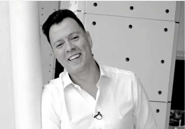 Apresentador da Band, Abel Freitas morre de Covid-19