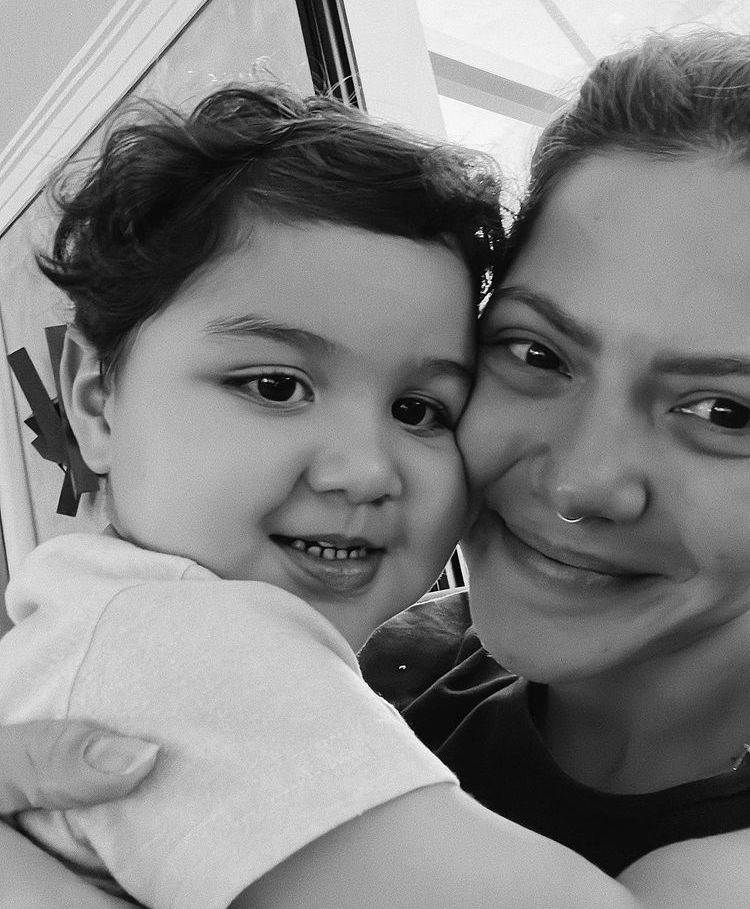 Sarah Poncio faz post emocionante no aniversário de Josué: ‘o dia de maior saudade'