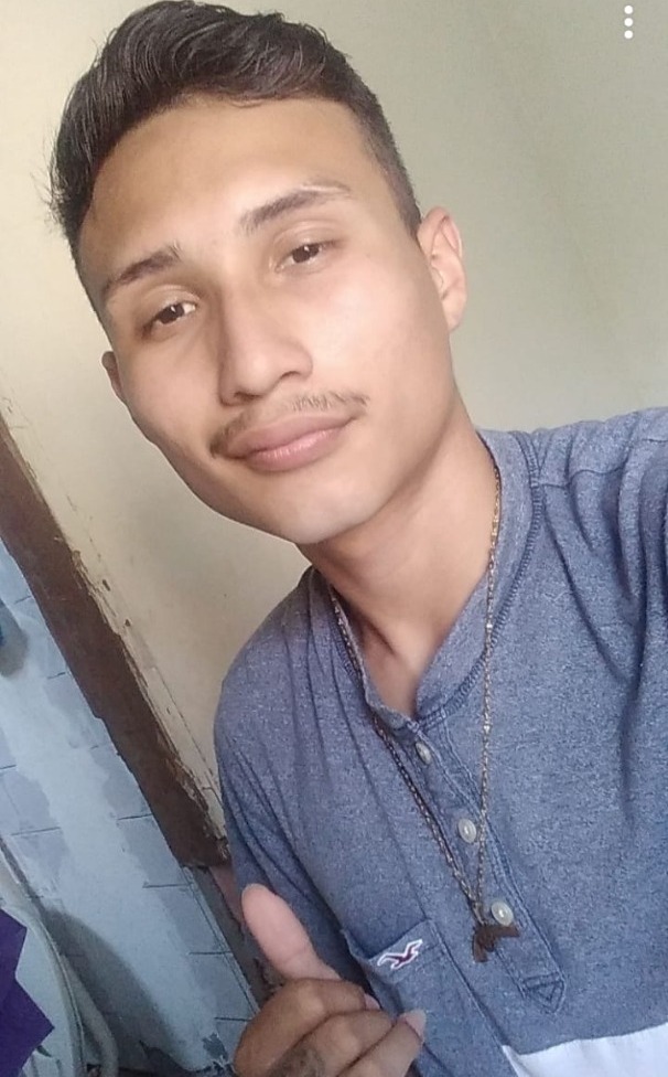 Jovem desaparece após sair com 'amigo' de campo de futebol em Manaus